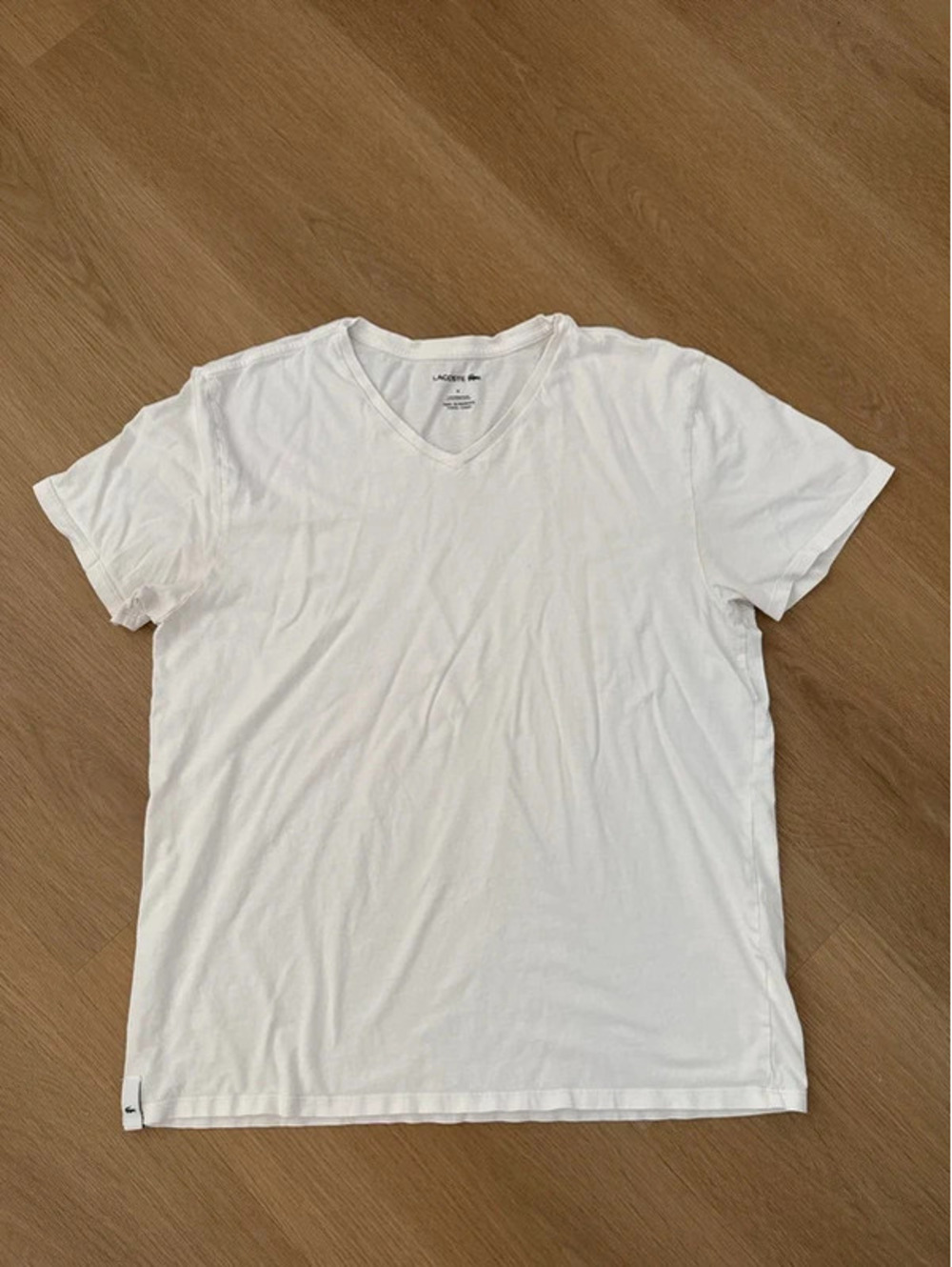Lacoste Underwear White V-Neck T-Shirt Men’s Medium Cotton